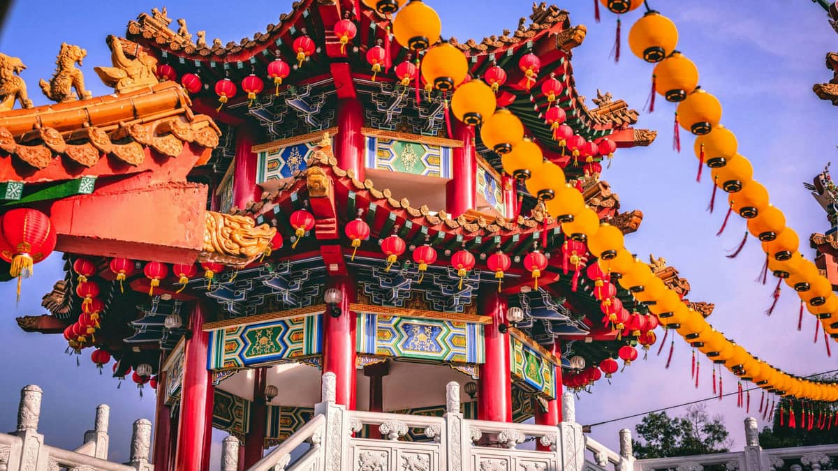 Visit Thean Hou Temple